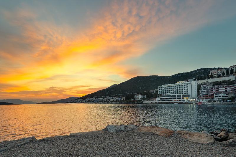 Vapore Neum Exterior photo
